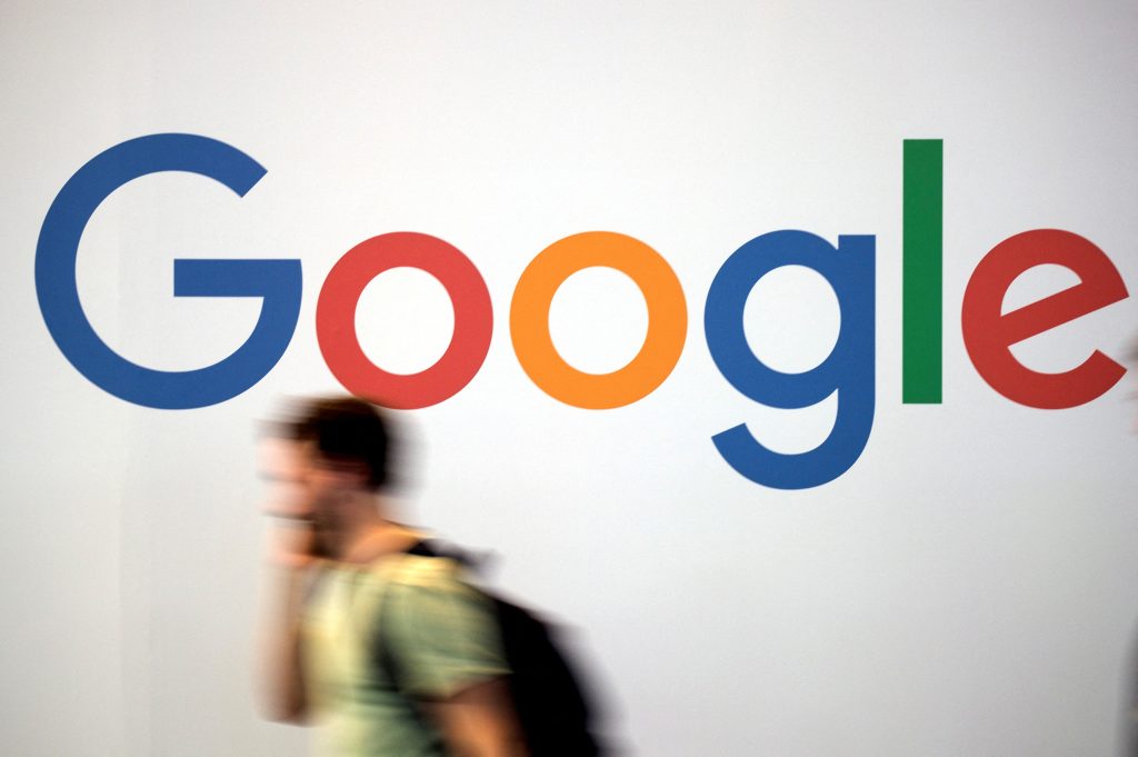 Google diz ter recebido centenas de denúncias sobre conteúdos terrorista e de abuso infantil gerados por sua IA
